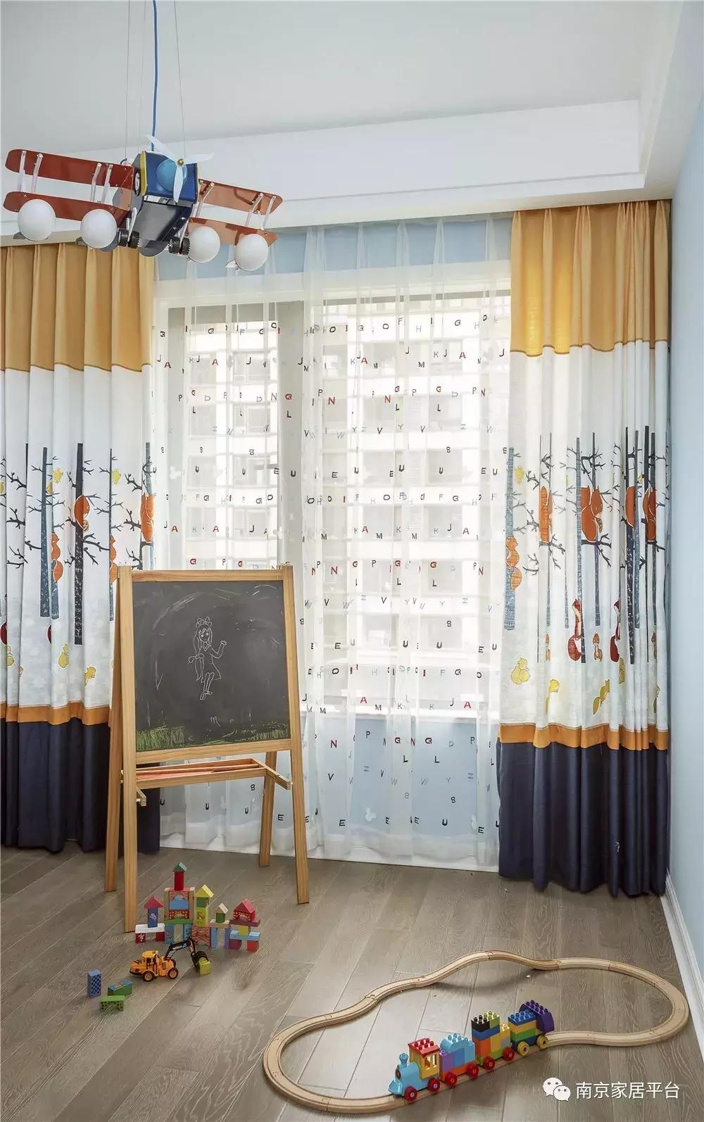 用混搭与留白，诠释新派都市生活|单波