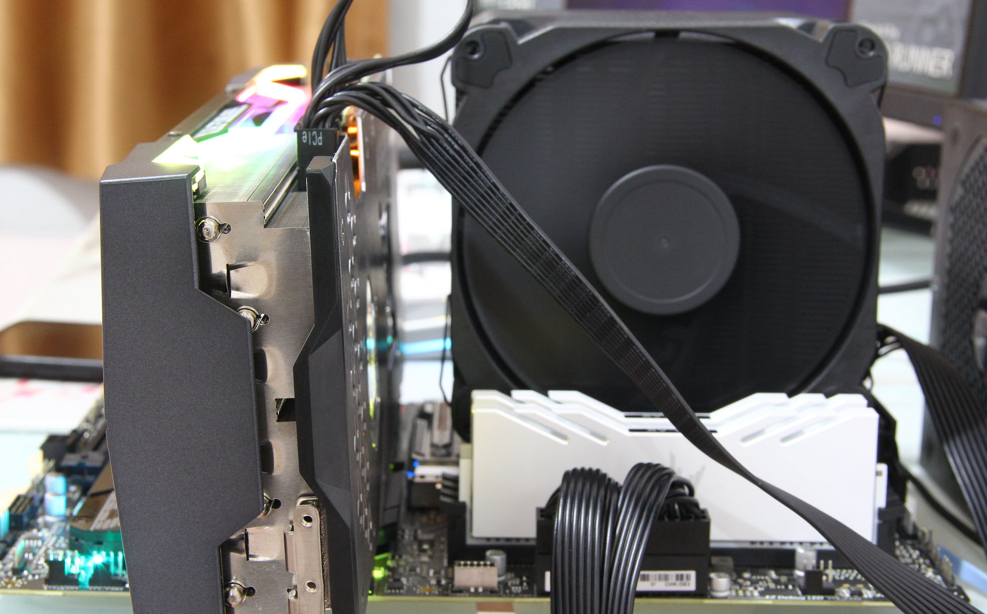 一大堆资料图片,一大堆图片中搜索文字