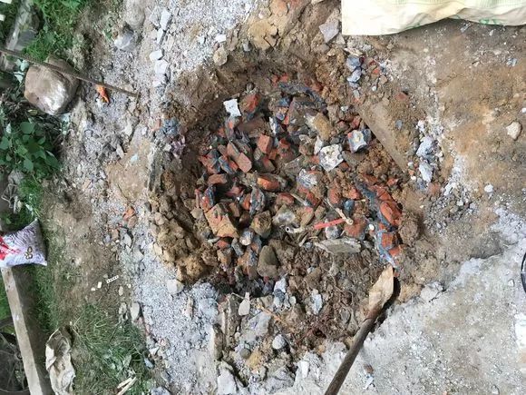 地面上鱼池自动排污过滤施工方法,鱼池过滤系统怎么实现自动排污的