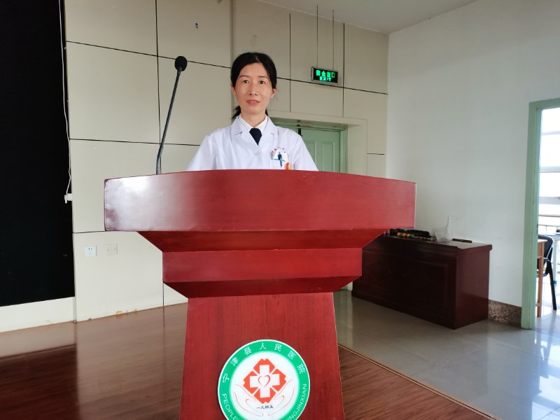 产妇产后出血医护凌晨奔赴救治,产妇大出血医务人员抢救