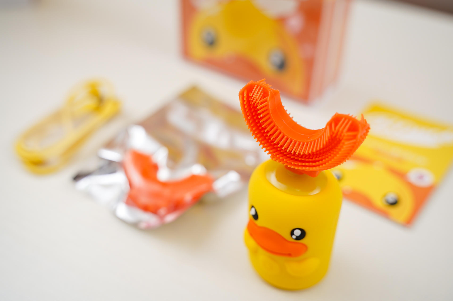 儿童电动牙刷u型真实推荐测评,usmile电动牙刷怎么样