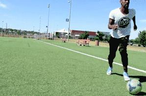 两次变向超炫过人技巧,5个初学者必会的实战过人技巧