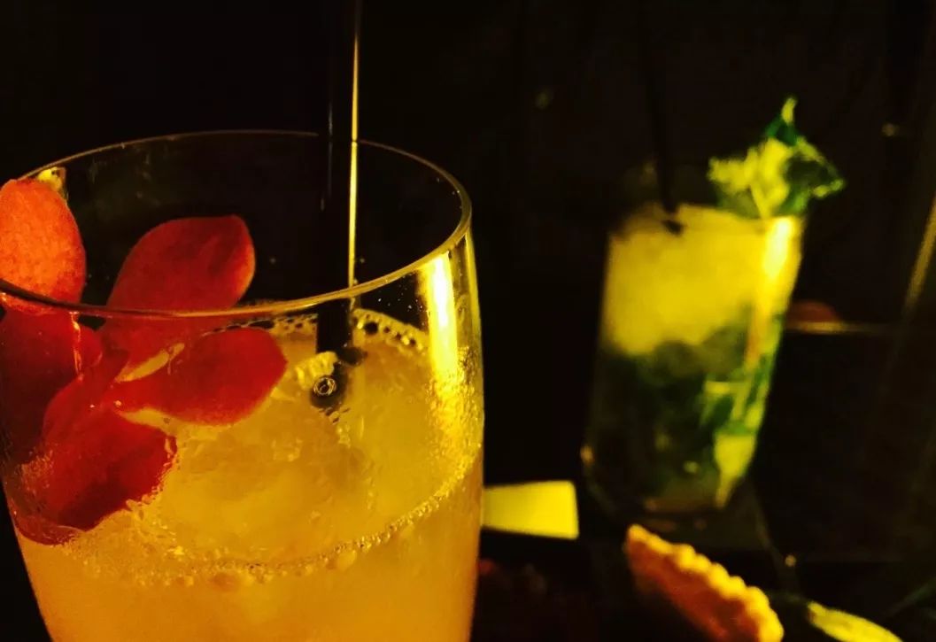 加急！情人节保命手册，该吃点啥你心里还没数？