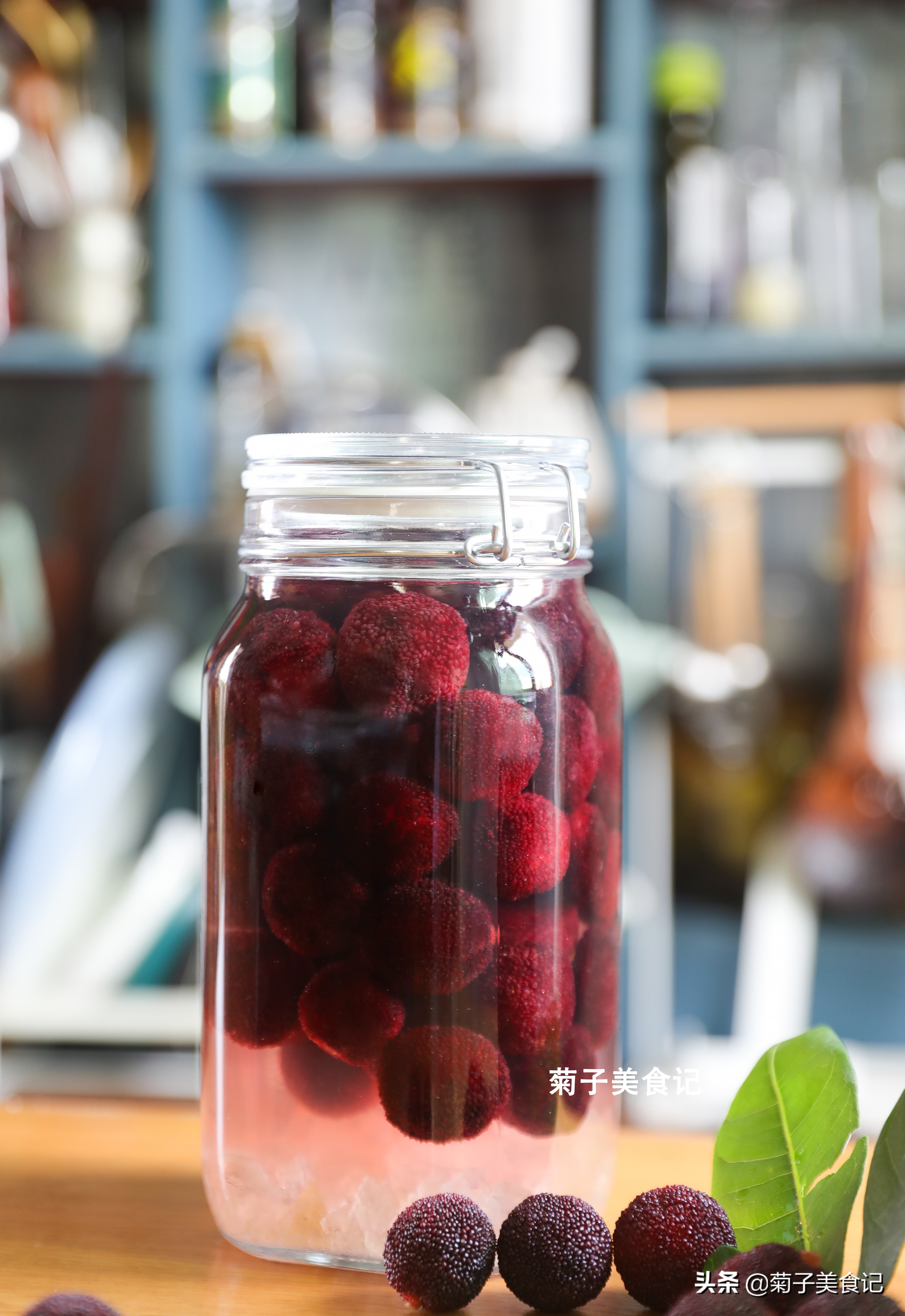 泡杨梅酒用小杨梅好还是大杨梅好,泡杨梅酒用紫杨梅还是红杨梅泡好