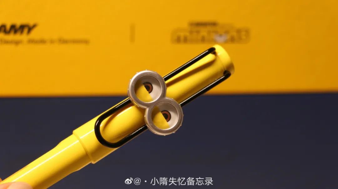 环球影城联名款小黄人钢笔,凌美环球影城联名钢笔