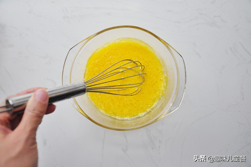 怎样做慕斯蛋糕儿童节,不加鸡蛋的儿童慕斯蛋糕