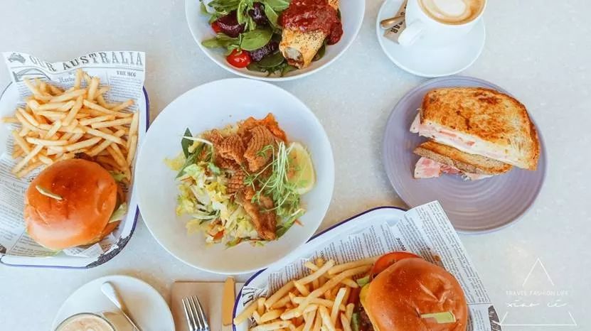 澳洲｜春意堪培拉，看袋鼠、品酒、赏花、住进动物的家