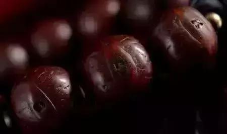 核桃手串一直盘玩还会生虫吗,把玩核桃手串要怎么盘