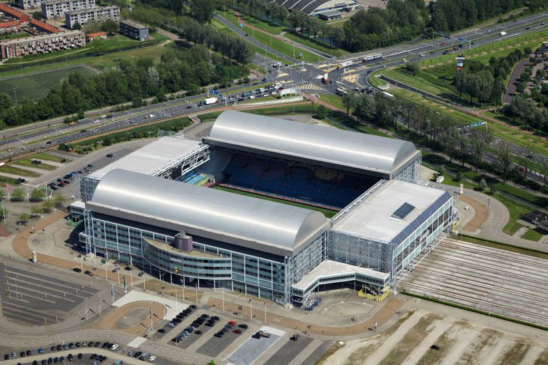 哪些球场可以全封闭,全球有多少个高尔夫球场