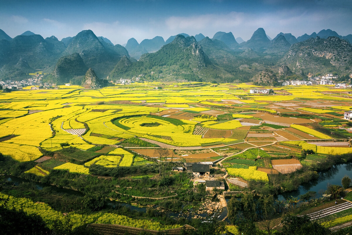 春季自驾游最美路线推荐,春季适合自驾游路线推荐