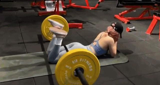 抖音最火身材摆锤,抖音臀腿挑战