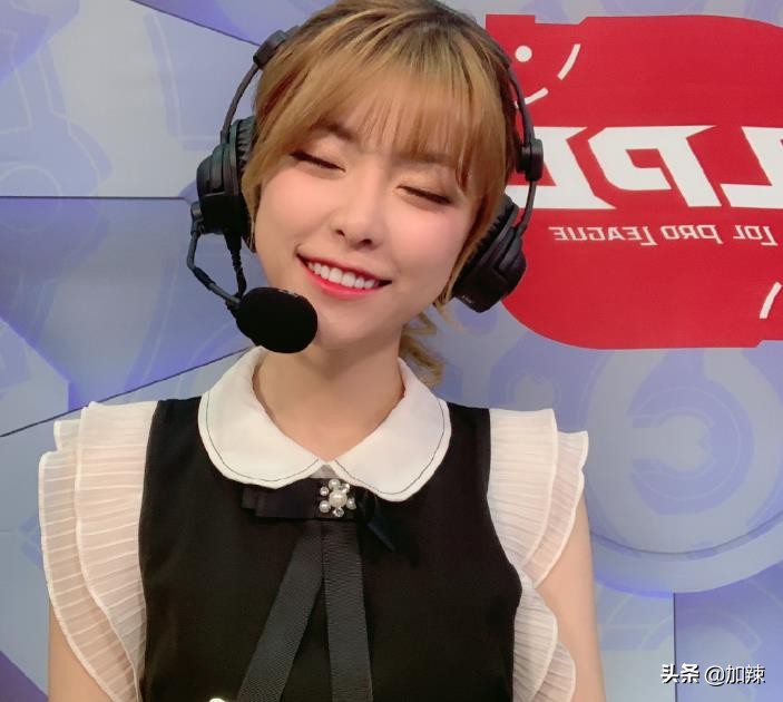 周淑怡搭配爱萝莉，LPL最强解说搭档诞生，网友：建议原地结婚