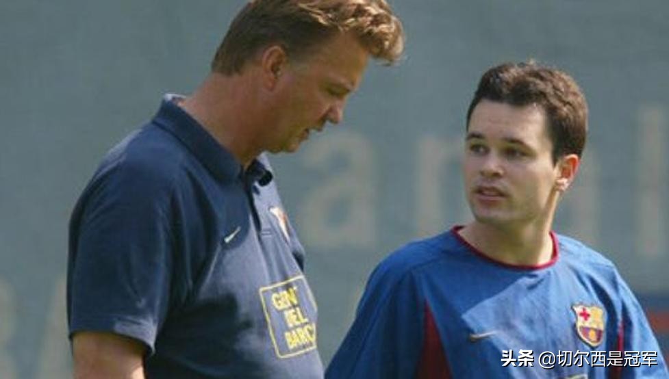 范加尔嘲讽门将,范加尔调侃穆里尼奥