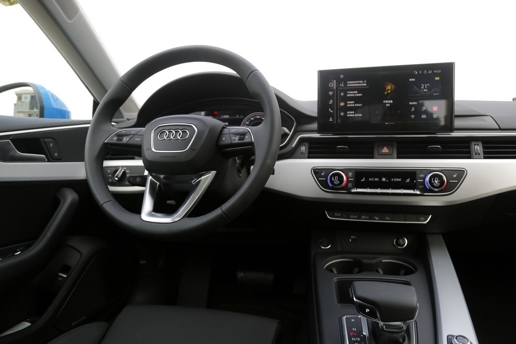 奥迪a5coupe,奥迪a53.2