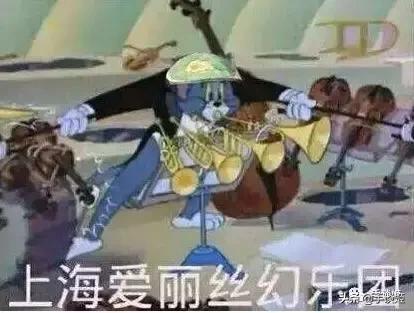 从同人奇迹到战斗力最强的二次元游戏，月世界下的作品有多骚气？