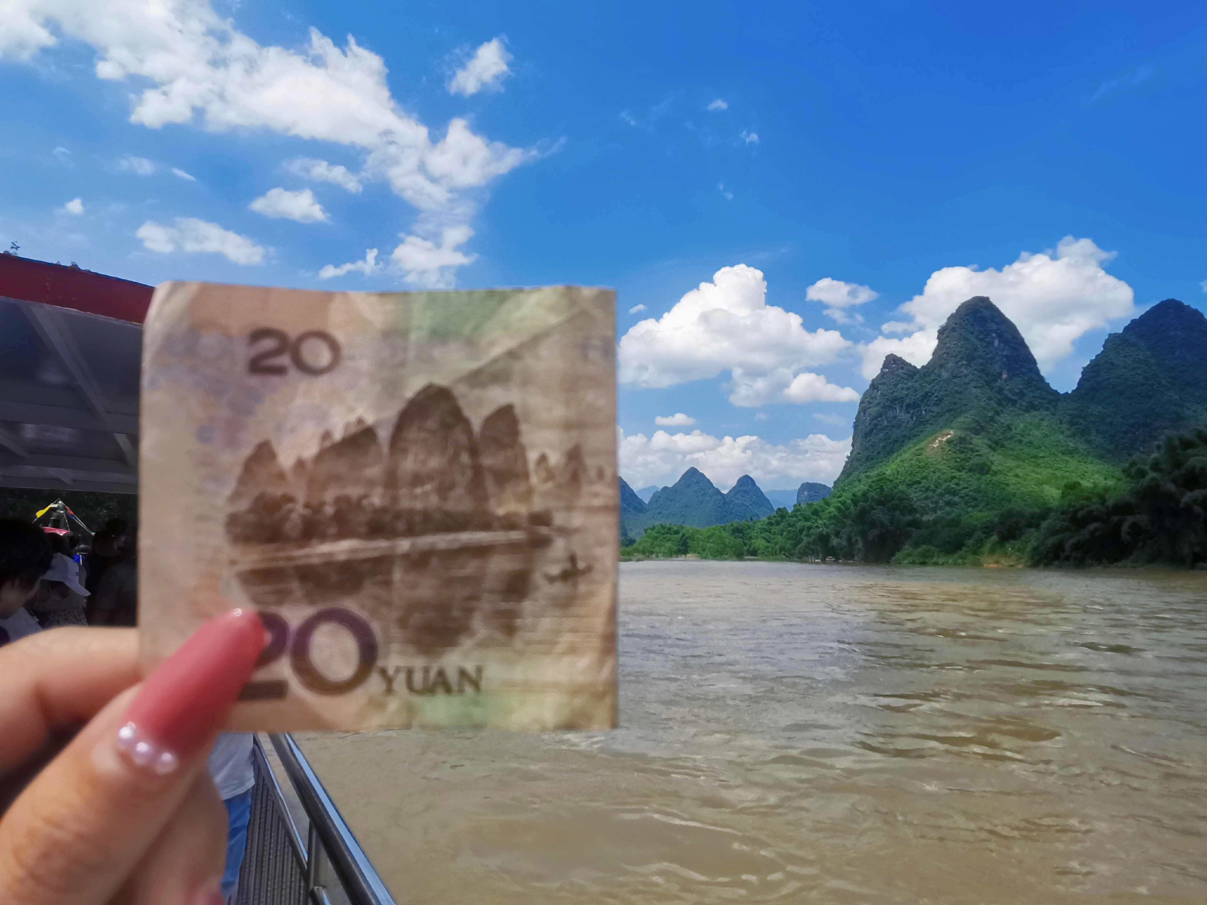 桂林旅游攻略四天三晚十一月,桂林旅游一定要去吃的有什么