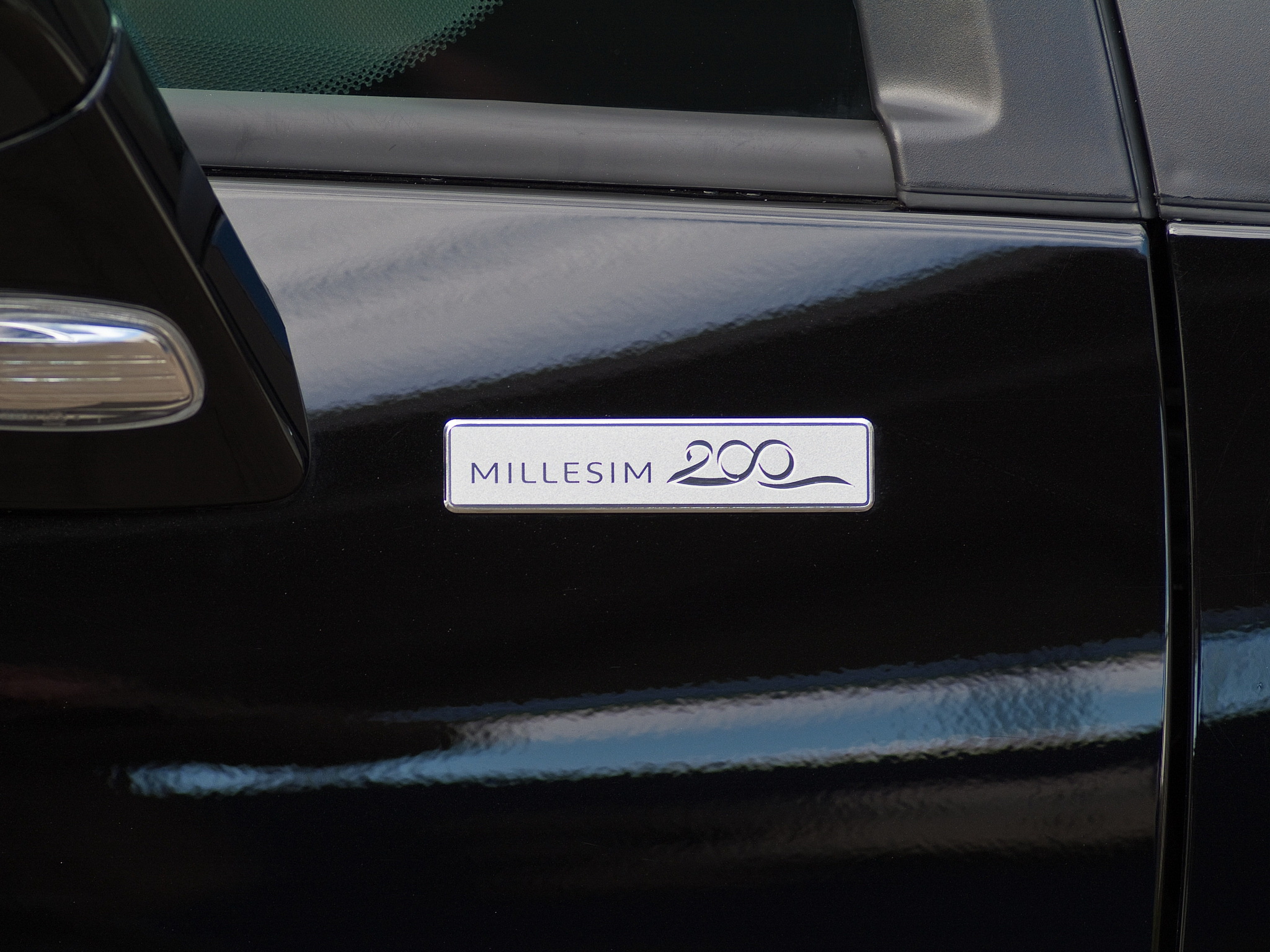 标致为啥换标,标致为啥要换狮标