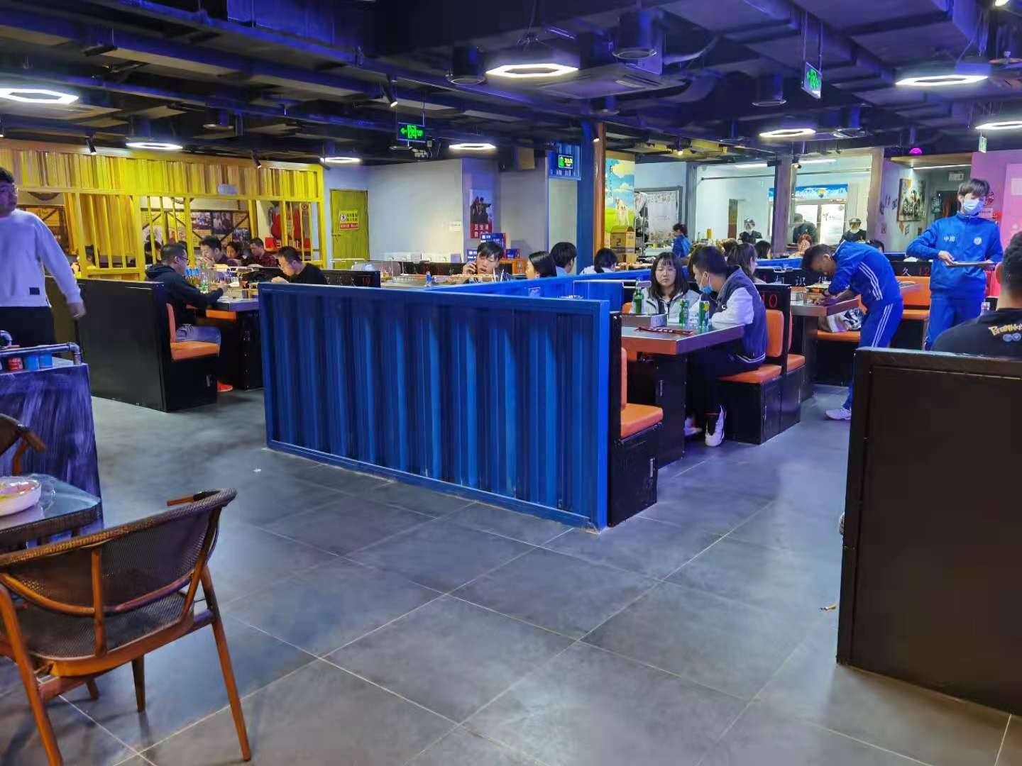 自动旋转烤串机实用吗,全自动旋转烤串机商用怎样