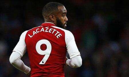 一个正印主力的9号球衣，却成了无数巨星新星的魔咒