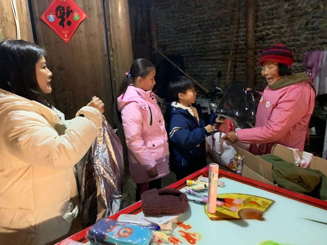 这个让班主任最头疼的中国小男孩，想去“世界杯”……