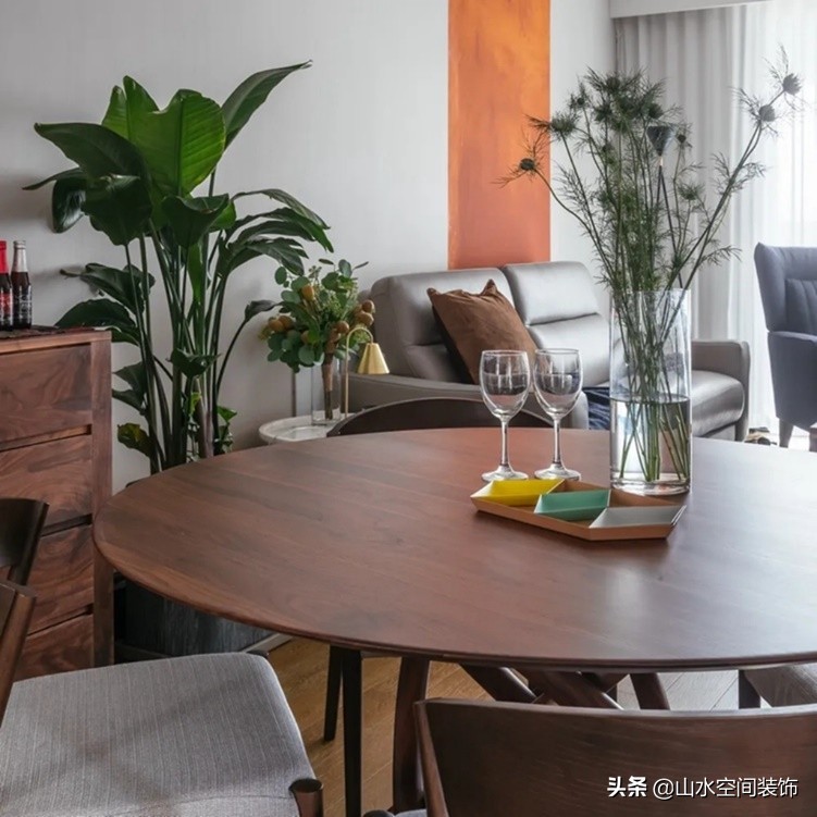 餐桌大小尺寸怎么选择图解,红木圆餐桌尺寸为什么是1.38米