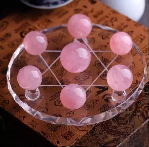 玉石摆件在风水学中有什么寓意,玉石风水摆件有什么讲究