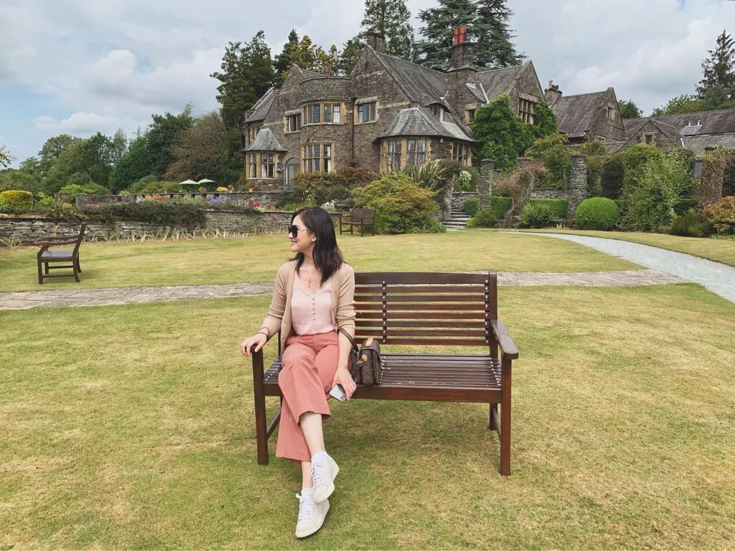 做人不但要抬头更要懂得低头,做人要学会低头才能活得长久