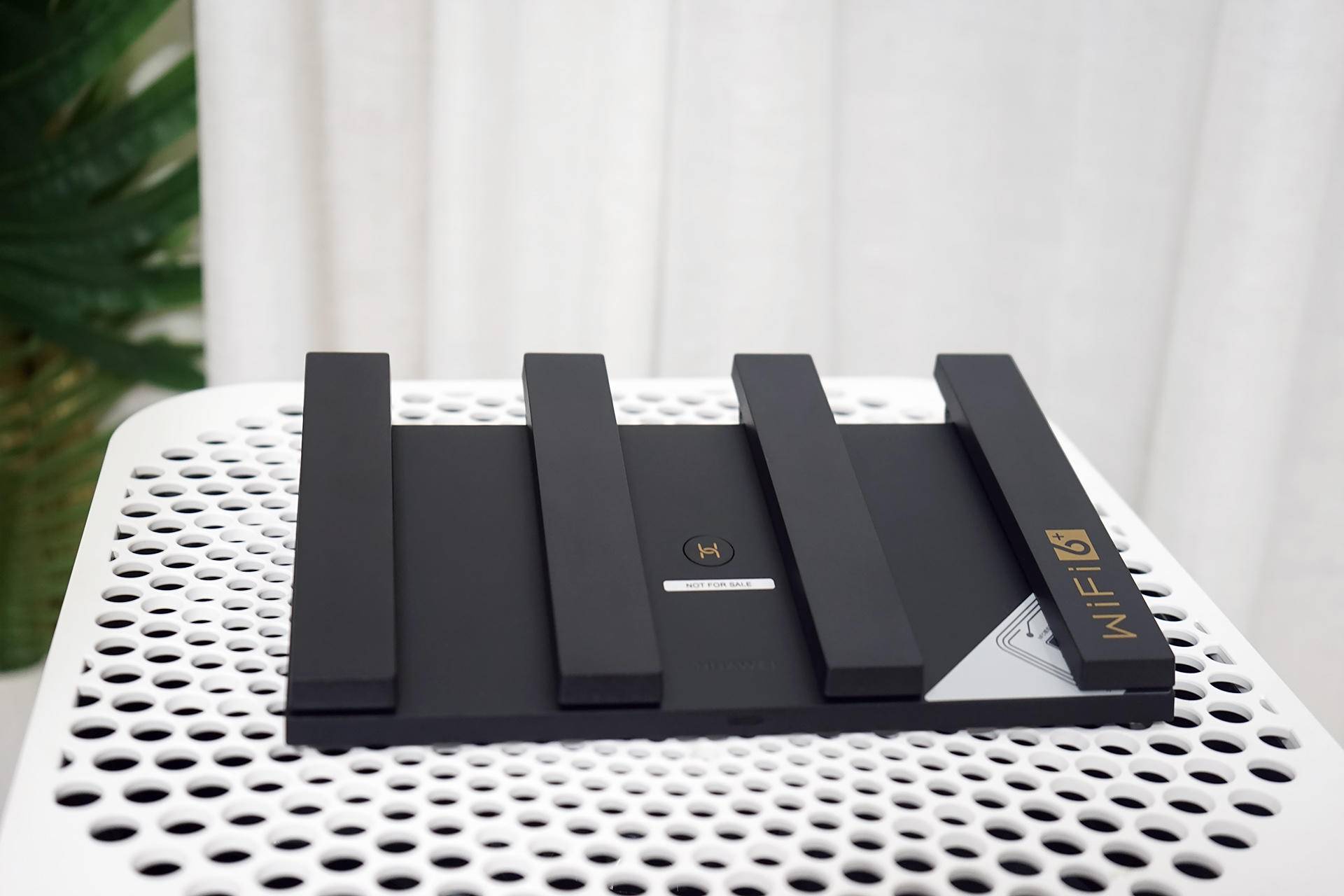 如何破解家里上网速度慢？华为路由AX3ProWiFi6+来救场