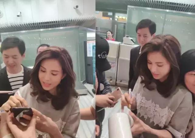 56岁的李若彤怎么保持身材的,小龙女李若彤健身前后对比