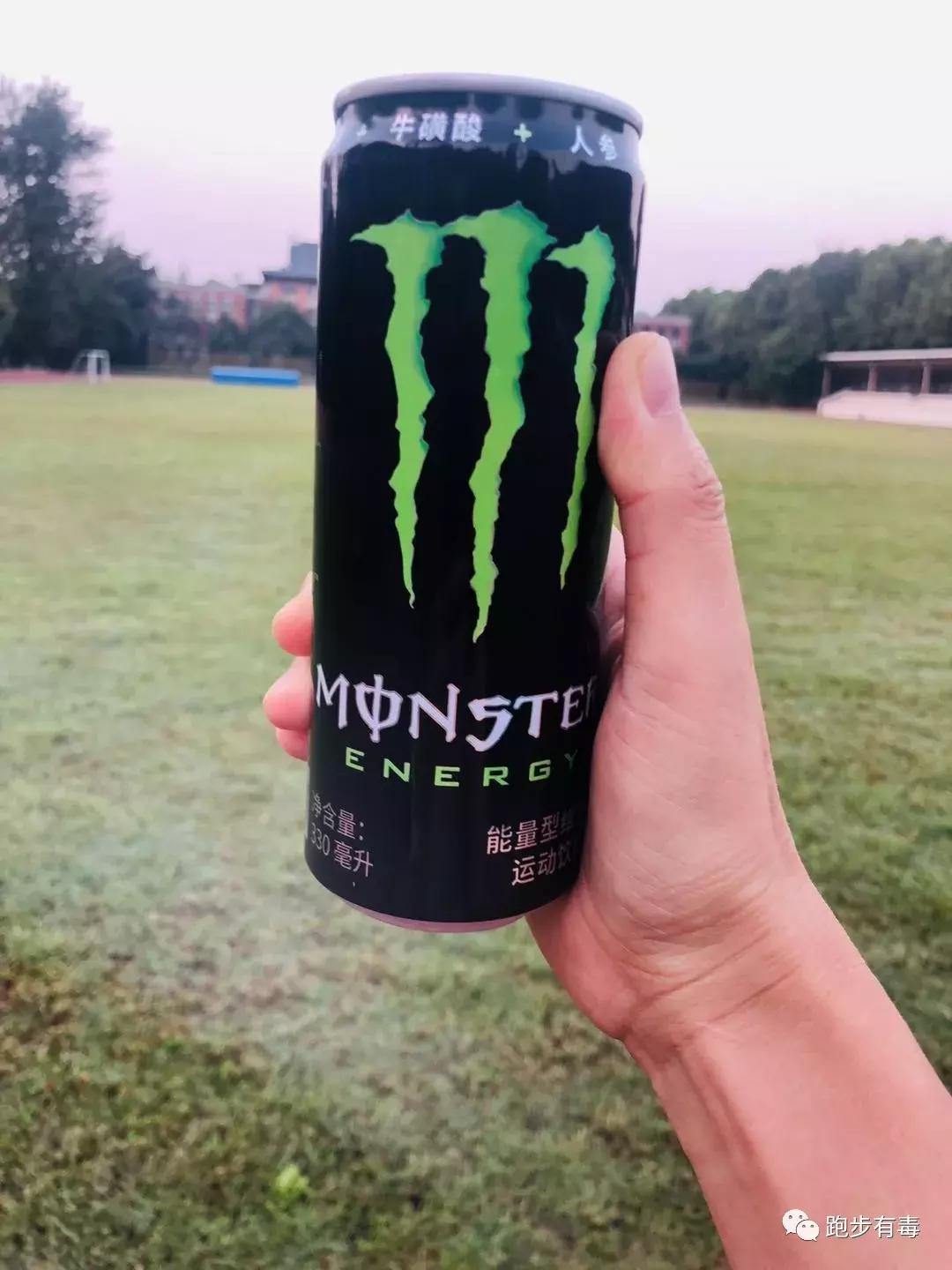 跑步必备的8件装备,跑步三年装备详解