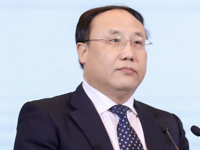 向着全面建成小康社会目标前进,向社会主义现代化强国奋勇前进