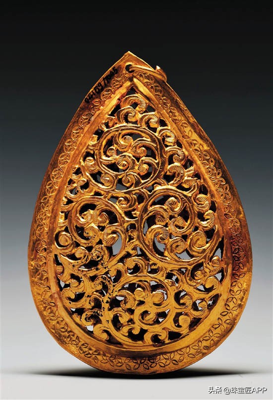 越王古法黄金和老铺黄金哪个好,古法黄金999和古法黄金9999的区别