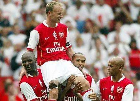 阿根廷足球战神,阿根廷足球十大巨星现役