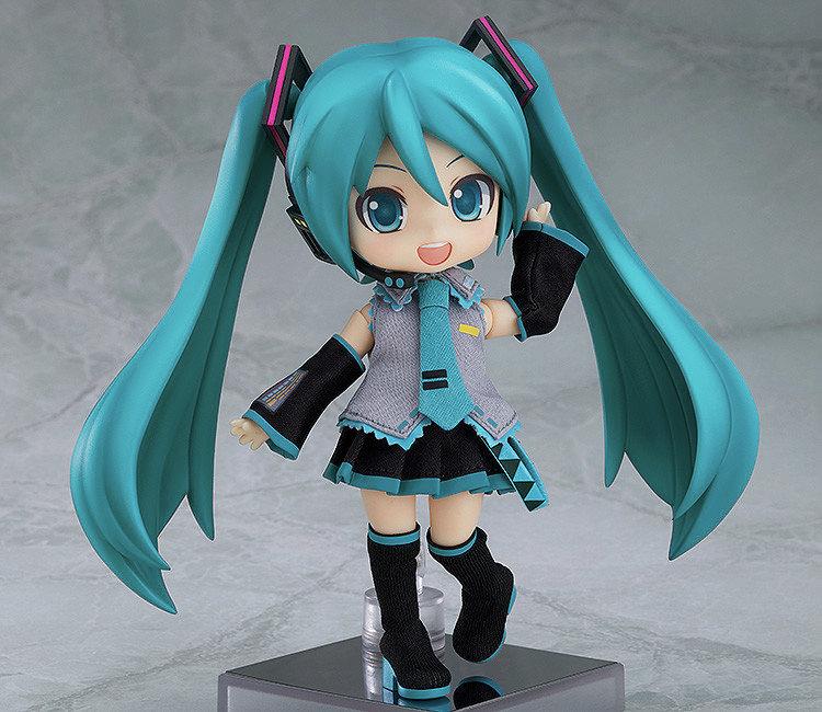 「着衣版」初音粘土发布，高达创形者再起第二季首播|胶游报