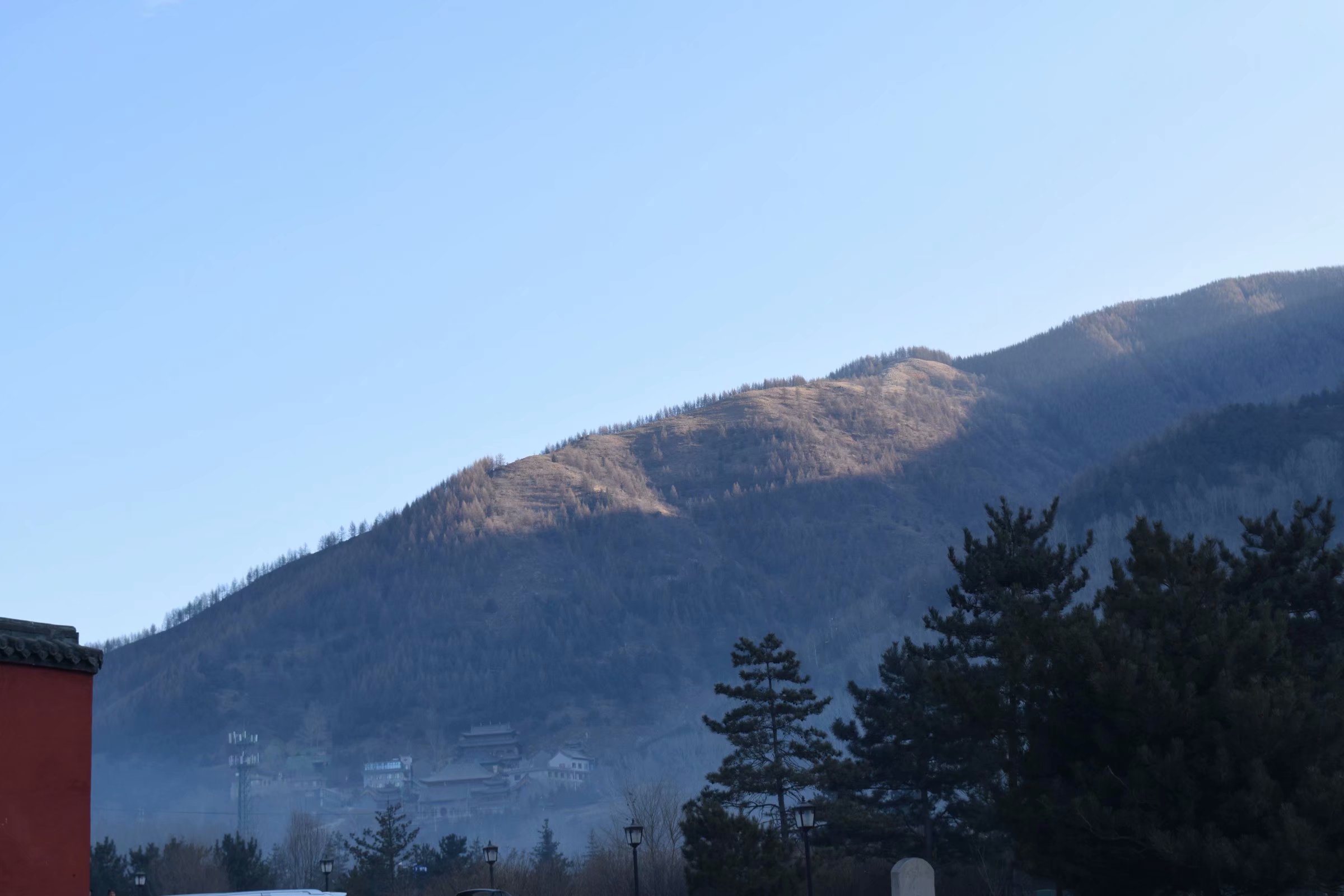 朝拜佛教圣地丨五台山有感