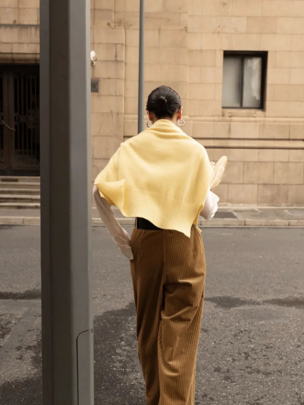 “宝贝，今天吃了什么主食。”“节衣缩食。”