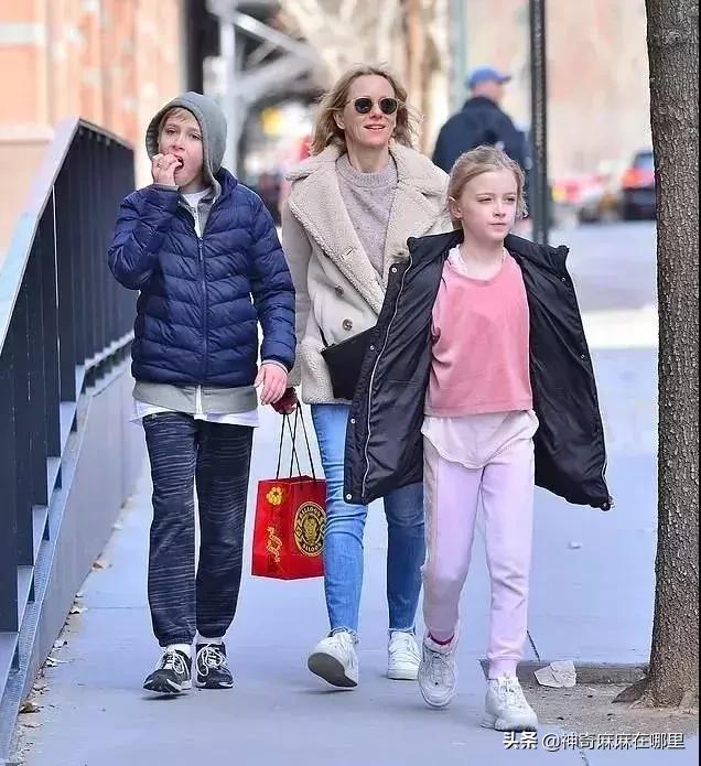 乔治小王子喜欢芭蕾舞,乔治小王子羞涩高冷