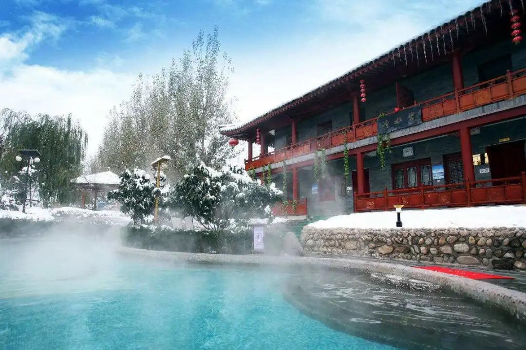 蓝田汤峪泡温泉攻略,蓝田汤峪三月三温泉桃花会