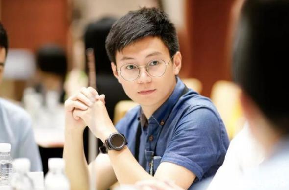 大学生留校做辅导员真的很有用嘛,本科留校当辅导员的条件