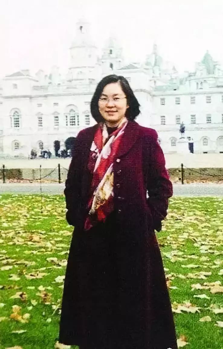 华春莹：一个你永远惹不起的女人