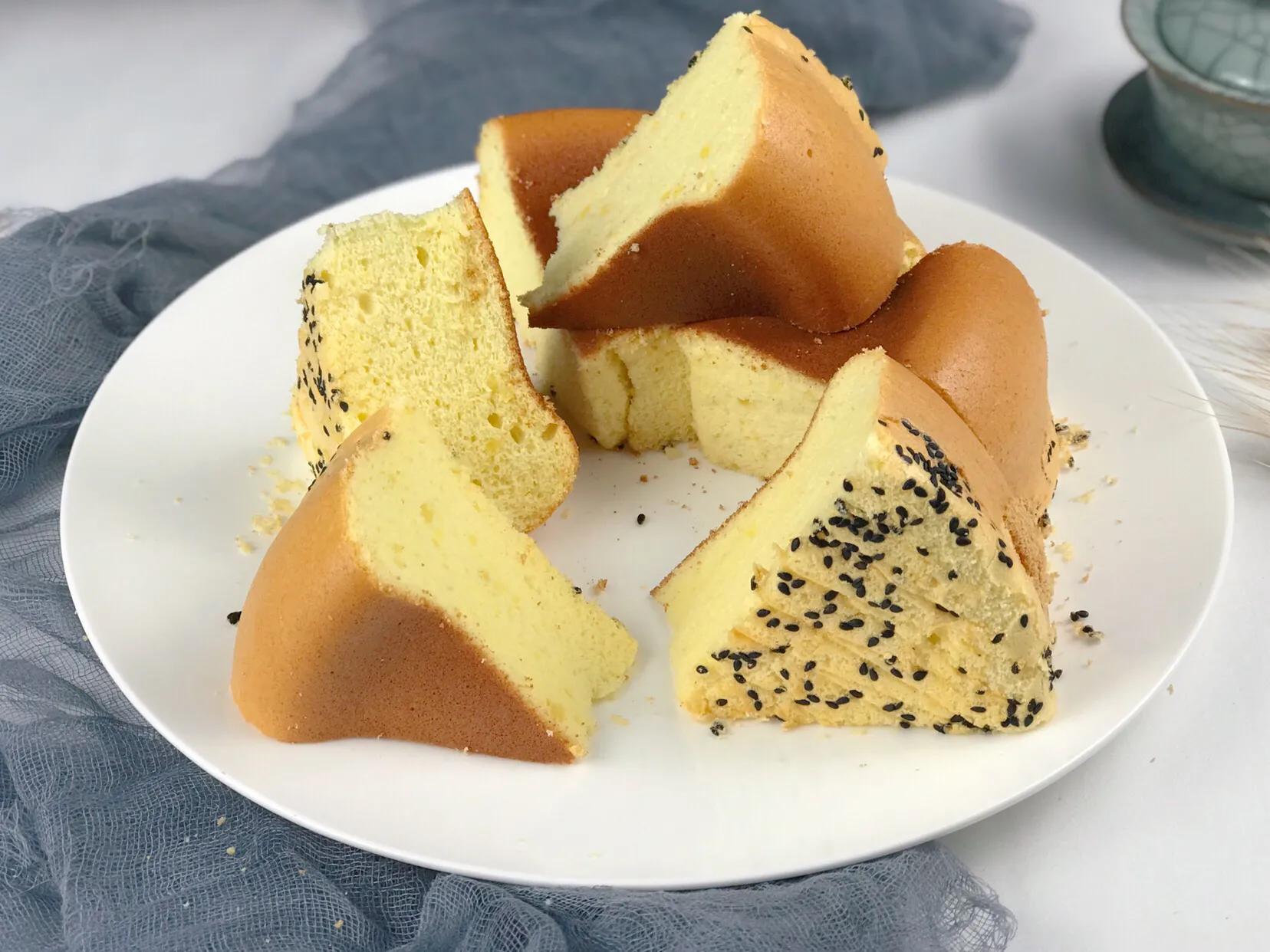 用电饭锅做蛋糕教程不用面粉和糖,电饭锅蛋糕做法五个鸡蛋普通面粉