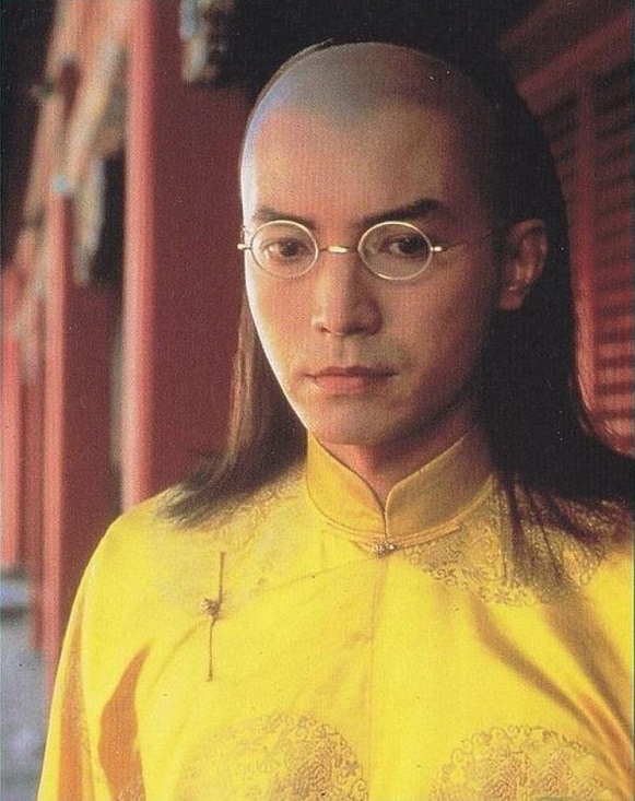 尊龙这才是亚洲颜值之巅峰,被称为亚洲第一美男尊龙