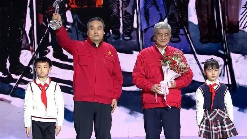 2020感动中国十大人物：颁奖词+英雄事迹+高分示例，全在这！