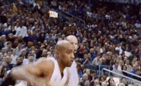 nba2kol文斯卡特98版扣篮动作,文斯卡特大风车扣篮背后角度