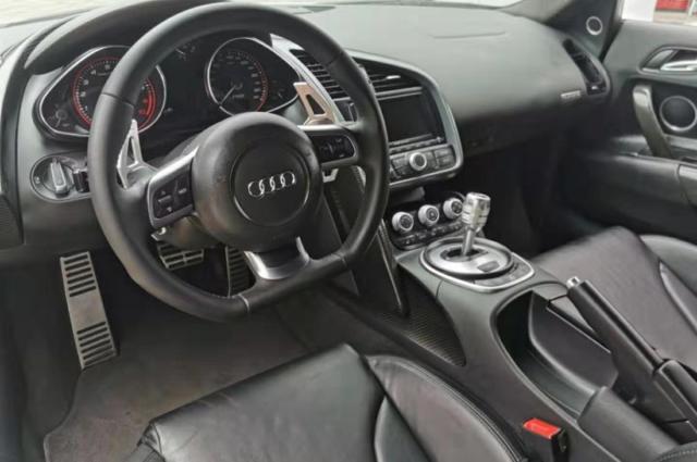 新款奥迪r8路人反应,路人见奥迪r8