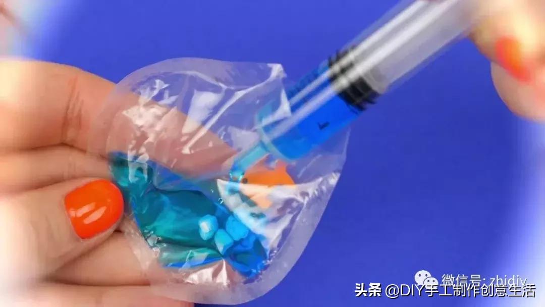 我要自律搞怪手机壳,diy手机壳最适合的配件