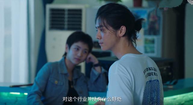 穿越火线king对战南方怪兽,穿越火线king最后加入哪个战队