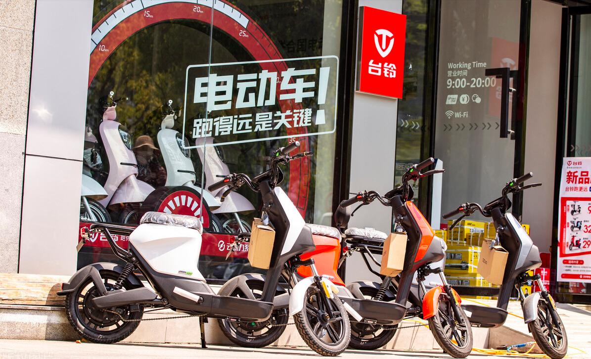 买电动车汽车最重要要考虑什么,电动车哪个品牌车好开些