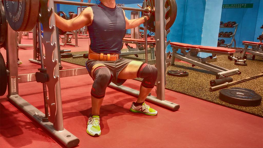 跑步护膝真能保护膝盖吗,保护膝盖从小抓起