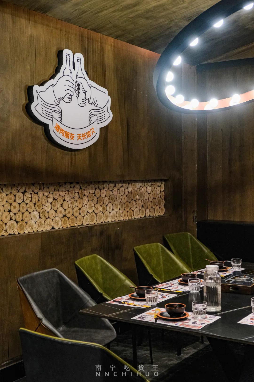 南宁夜宵炭火烤肉,南宁烧烤夜宵推荐